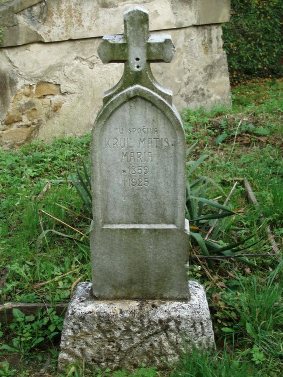 Náhrobok...