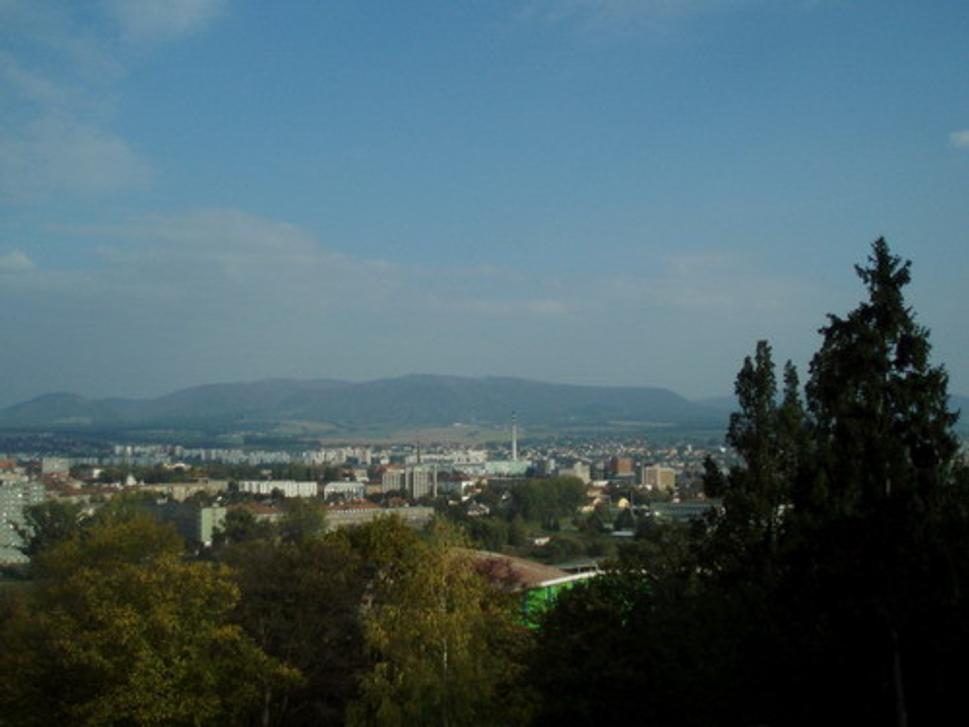 Pohľad na južné štvrte Prešova...