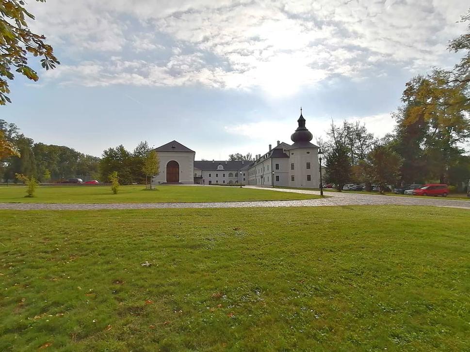 Kaštieľ Chateau appony Oponice