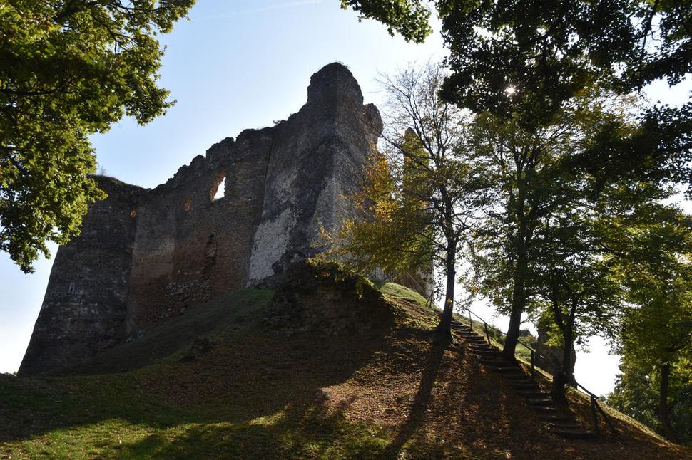 hrad Čičva