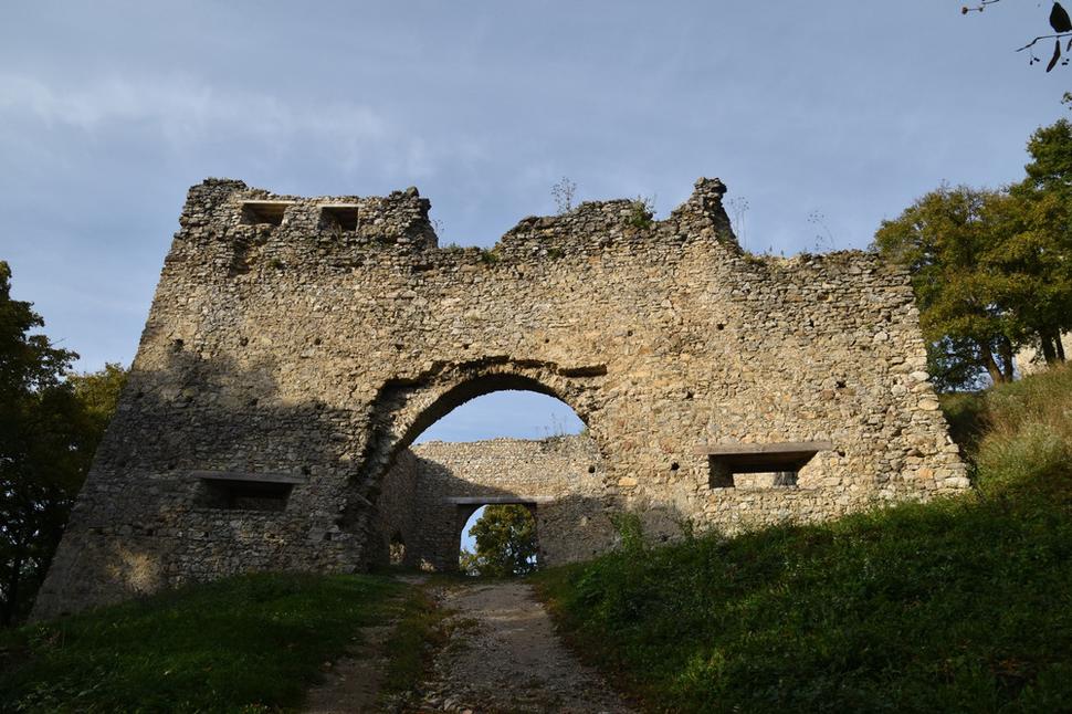 hrad Brekov