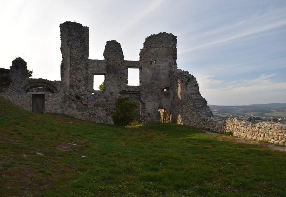 hrad Brekov