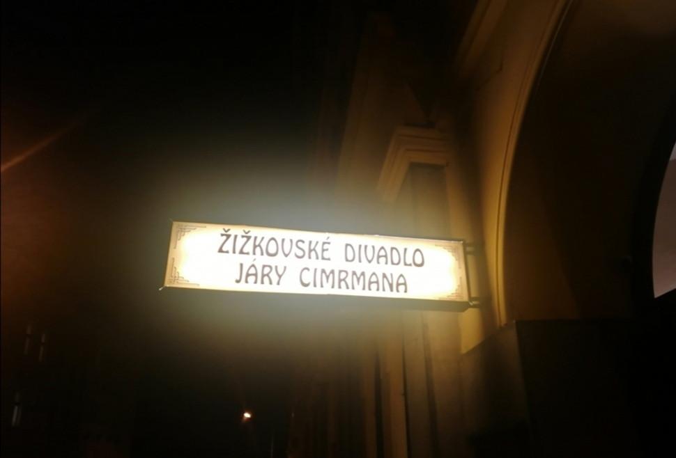 svetelný pútač