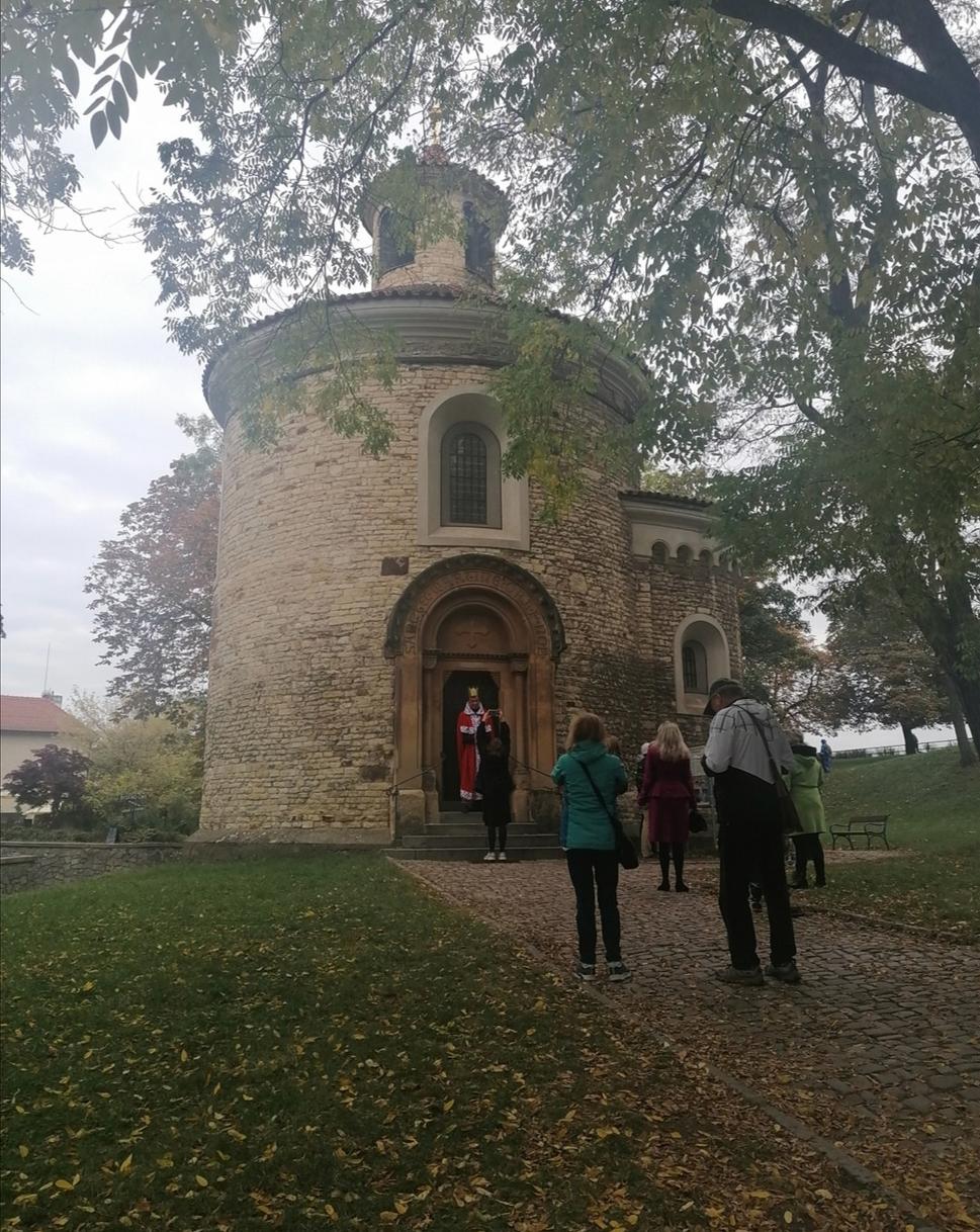 rotunda s kráľom