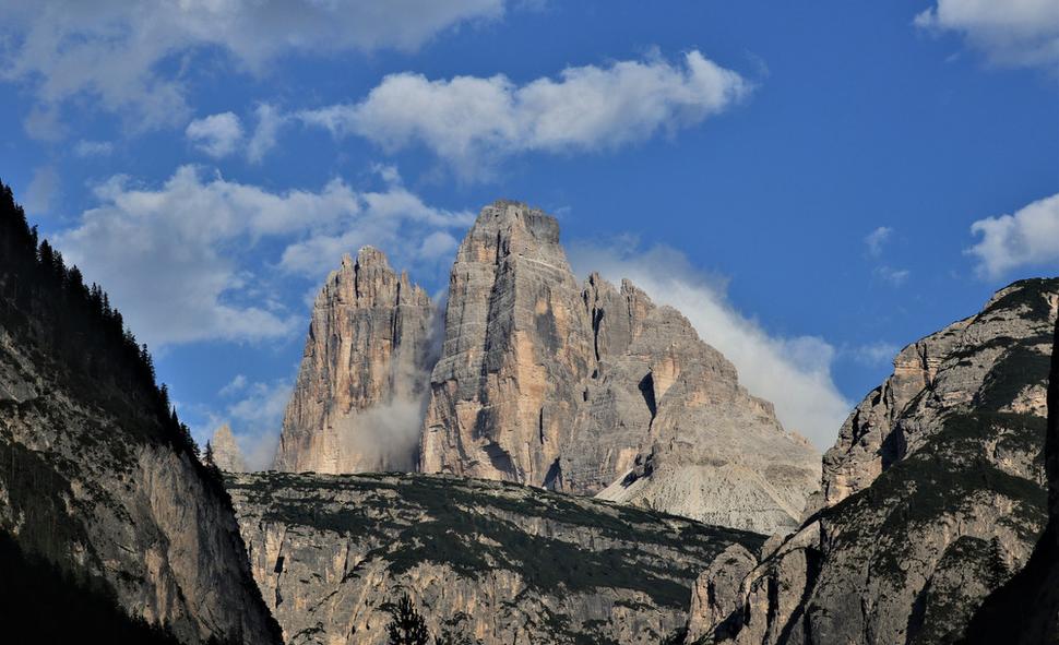 tre Cime z vyhiadky zdola