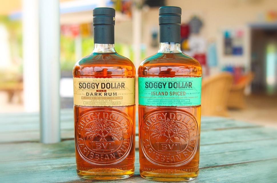 Na najmenšom z ostrovov zažijete najviac zábavy aj vďaka domácemu rumu v legendárnom Soggy Dollar Bare
