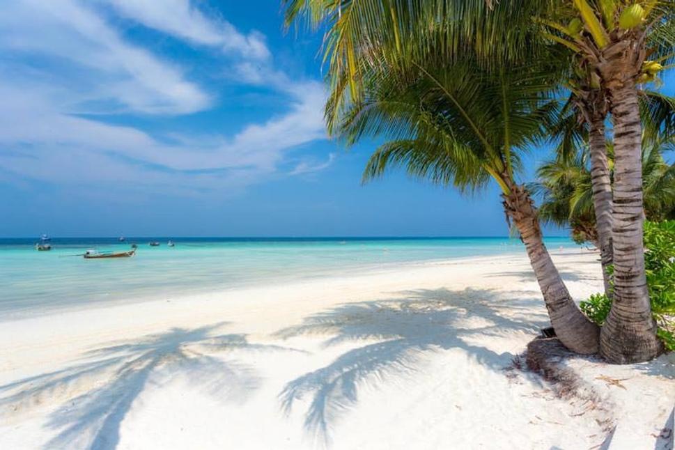 Gýčovo dokonalé , ale taký Trunk Bay proste je.
