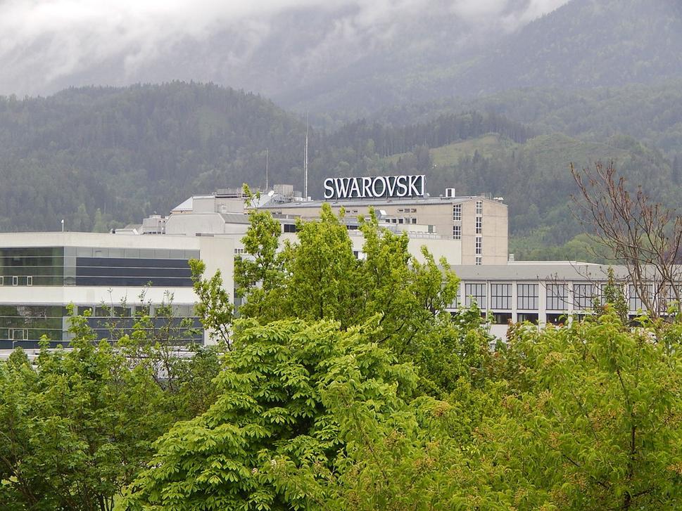 Pohľad na výrobný závod Swarovski - Wattens