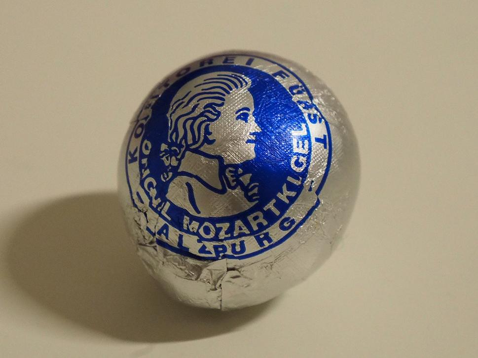 Mozartova guľa