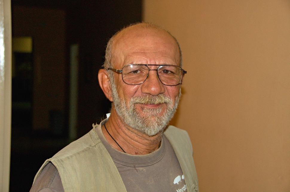 Archeológ Sarkis sa zaoberá výskumom archeologických lokalít v oblasti Sisian.