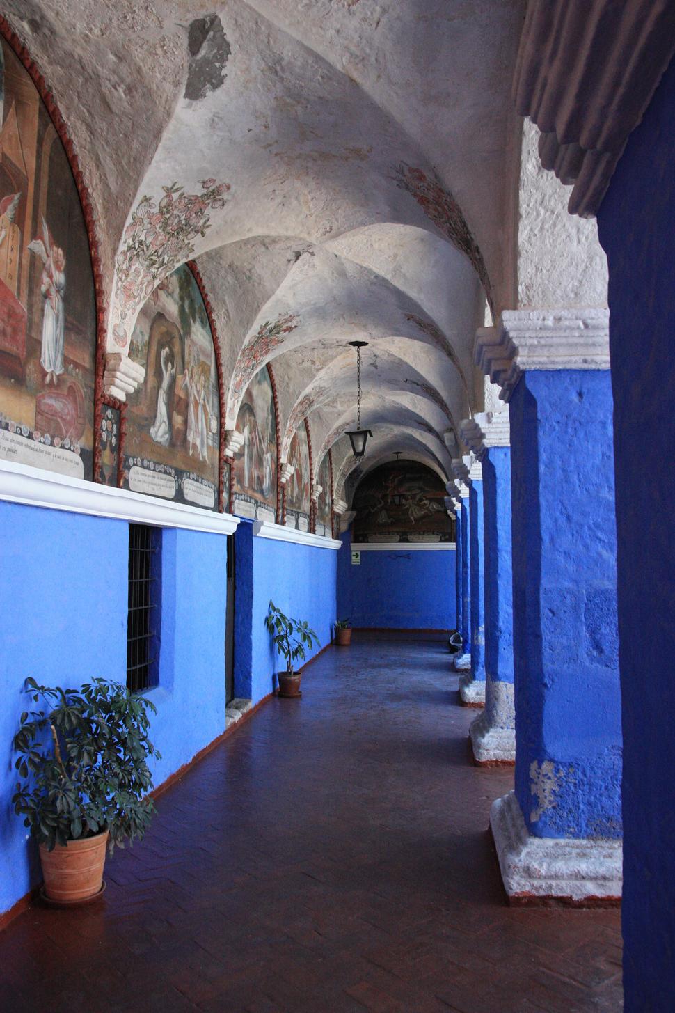 uličky kláštora Santa Catalina