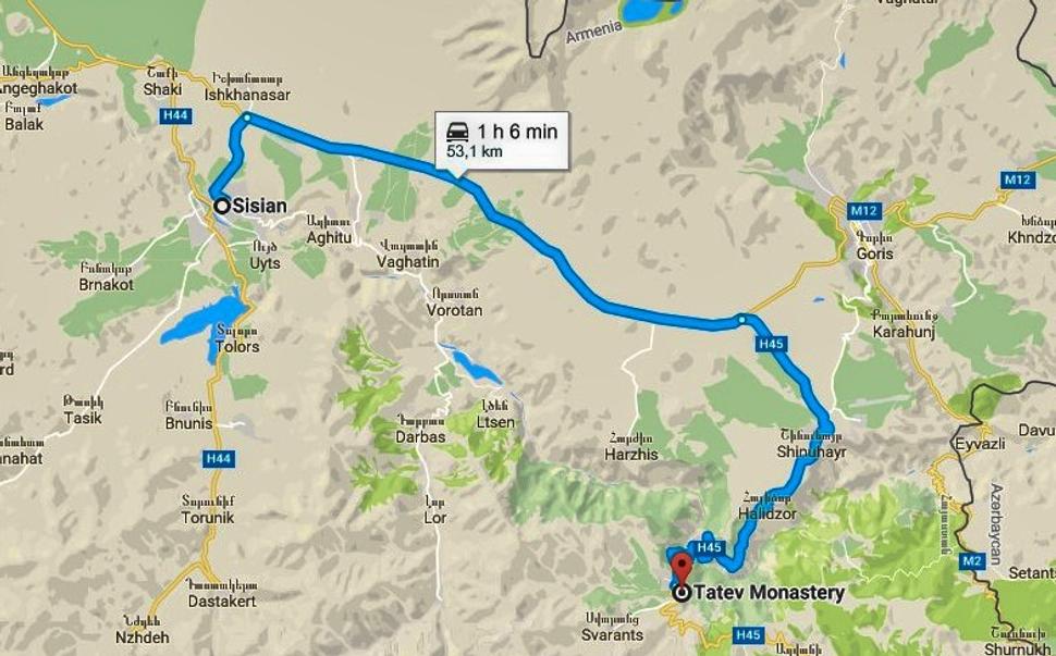 Naša cesta z mesta Sisian do kláštora Tatev.