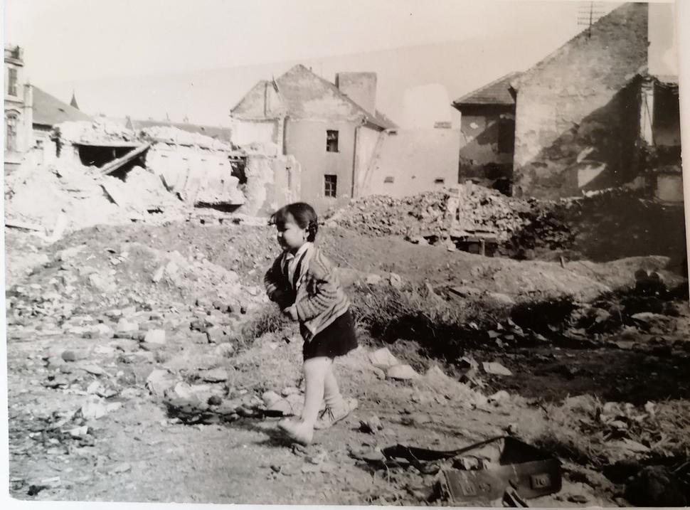 Bratislavské Podhradie, 1963