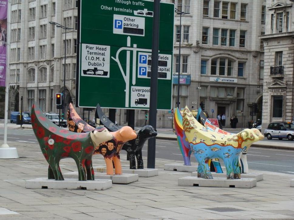 Superlambanana - kombinácia ovce a banány - bežných komodít tunajšieho obyvateľstva