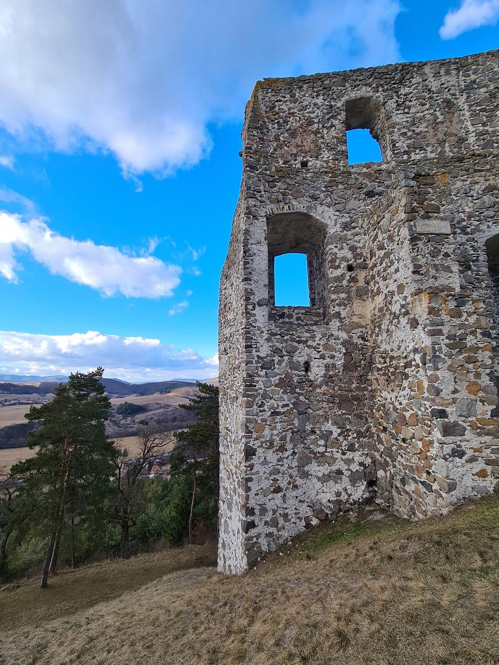 Hrad Dobrá Niva