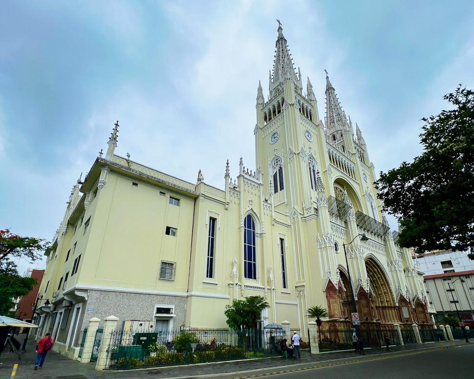 Catedral Metropolitan de Guayaquil.