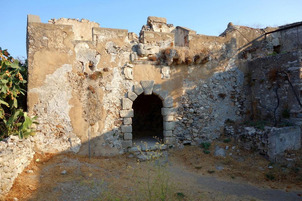 Kastro, benátsky hrad v Kato Chora