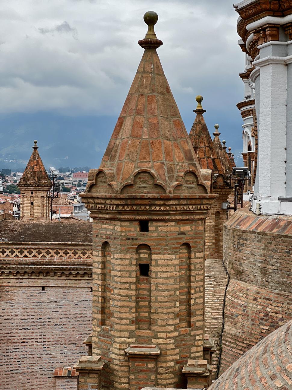 Cuenca zo strechy katedrály.