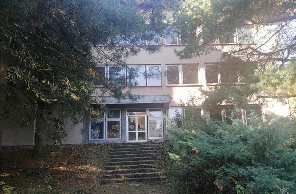 schody už sú dávno nepoužívané