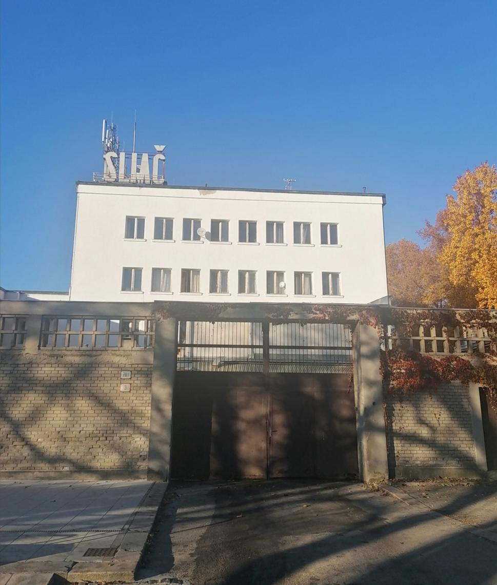 Prichádzeme do centra kúpeľov. Nie v rámci umiestnenia, ale funkčnosti