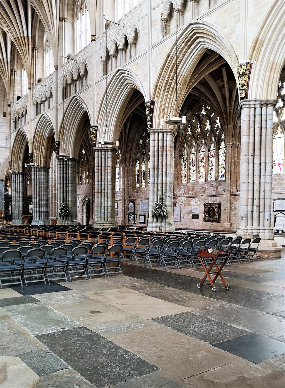 intérieur de la cathédrale