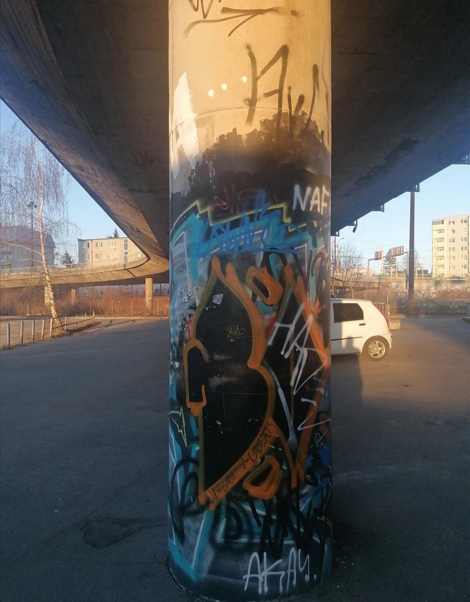 podporné stĺpy