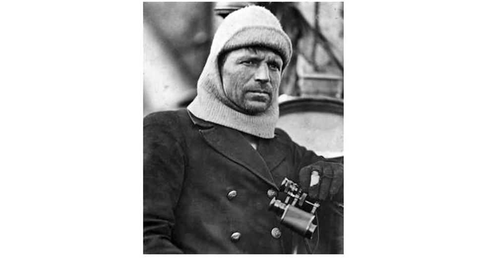 Frank Worsley, kapitán lode Endurance a neskorší navigátor člnu James Caird