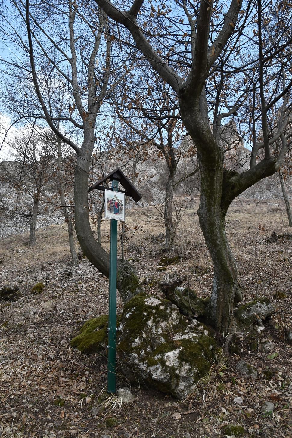 zastavenia krížovej cesty
