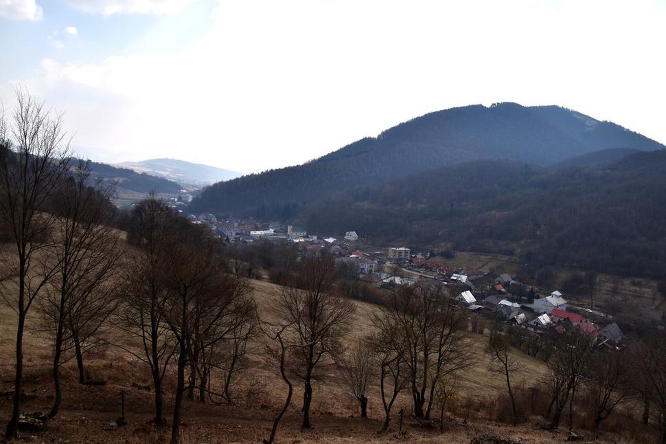 obec Červený Kameň