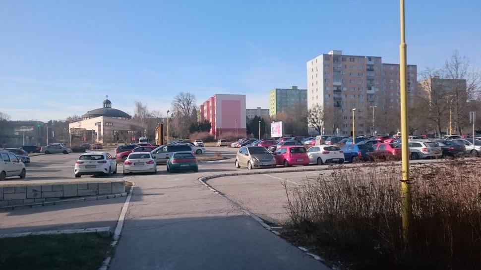 Parkovisko pri MMK Ružínska ul.Košice