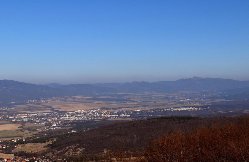 smer Prievidza, v diaľke Kľak