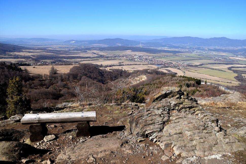 lavička na vrchole Jančekovej skaly