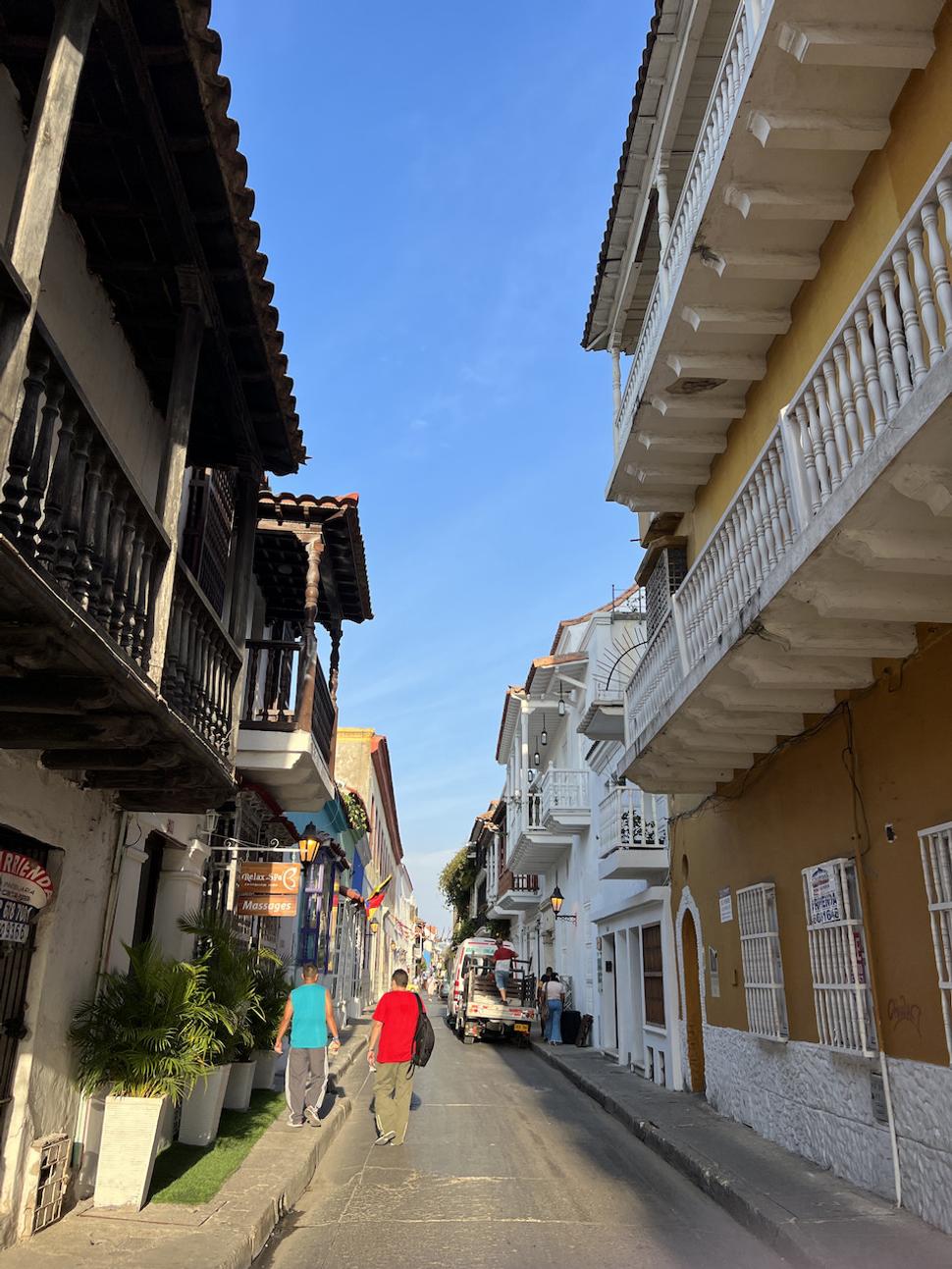 Vo vnútri opevneného mesta Cartagena de Indias.