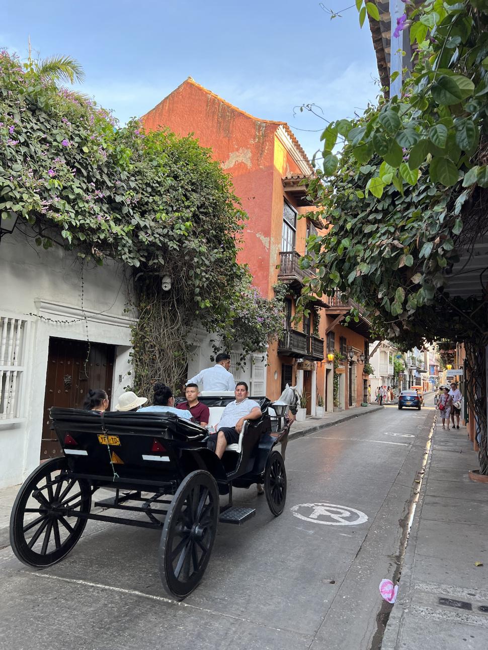Vo vnútri opevneného mesta Cartagena de Indias.