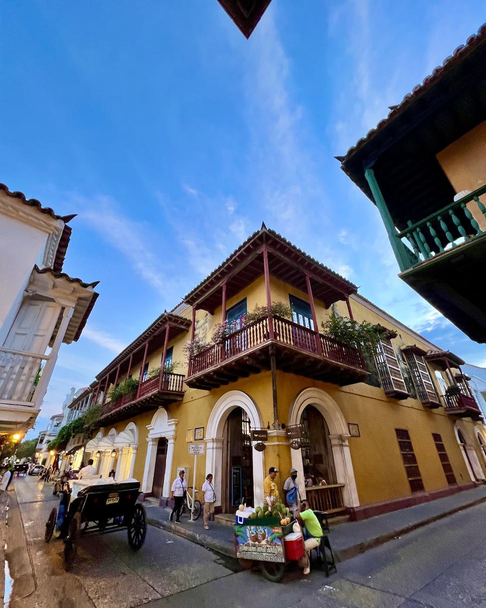Vo vnútri opevneného mesta Cartagena de Indias.