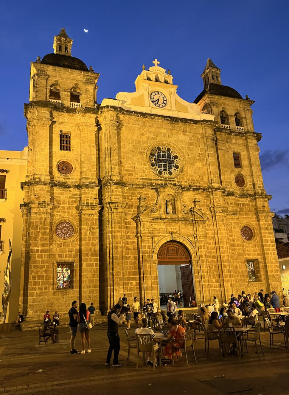 Vo vnútri opevneného mesta Cartagena de Indias.