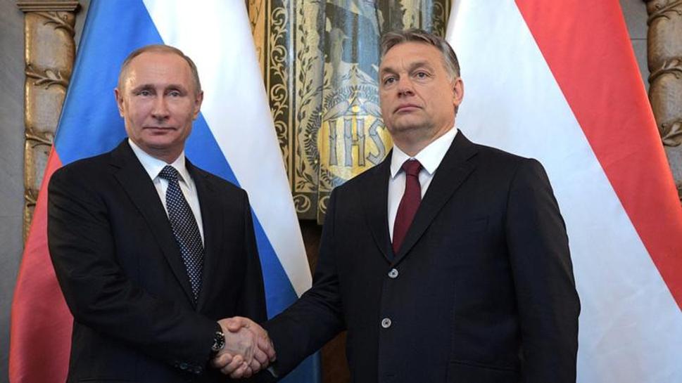 Putin a Orbán sa sa radi prezentujú ako reprezentanti konzervatívnych, kresťanských postojov. Najvyšší čas odmietnuť túto nebezpečnú a pokryteckú pózu.