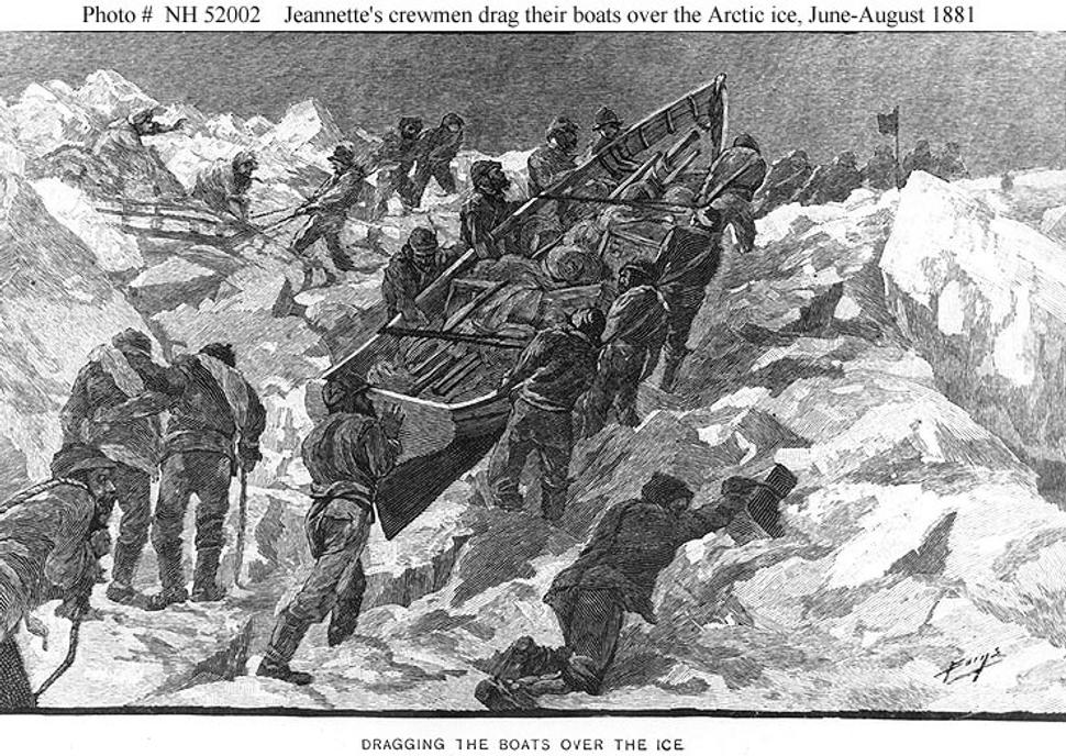 Pochod posádky stroskotanej lode Jeannette cez morský ľad po potopení lode v priebehu júna - augusta 1881.