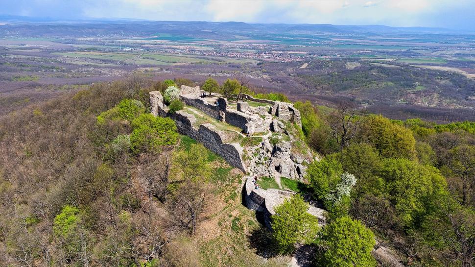 Hrad Drégeľ.