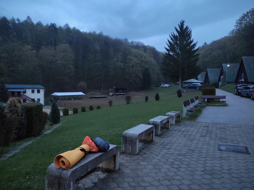 Rekreačné stredisko Prašník-Dúbrava večer pred štartom