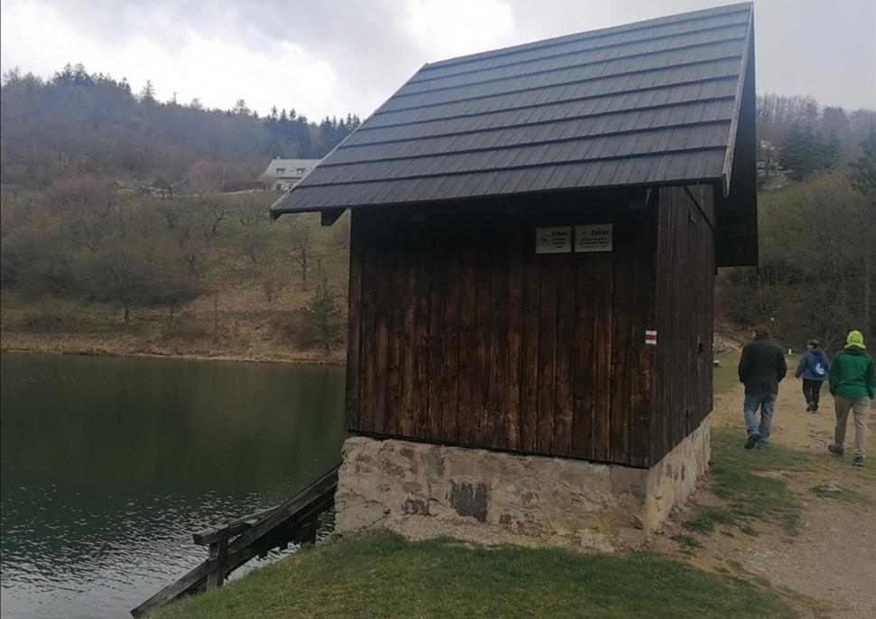 výpustná búdka