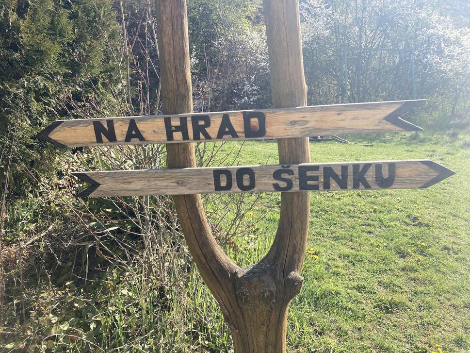 Zásadná dilema na Dobrej vode, ktorá možno nejednému menej odhodlanému turistovi zmenila plány.