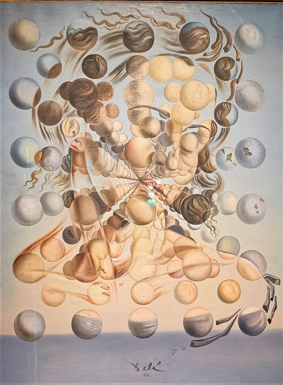 Galatea of spheres