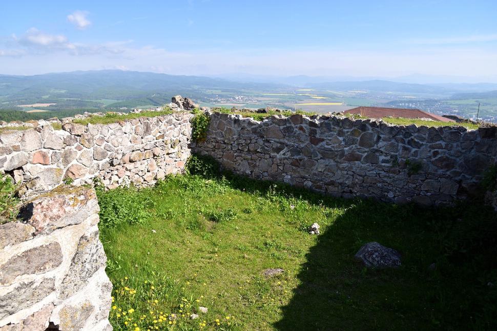 hranolová obytná veža