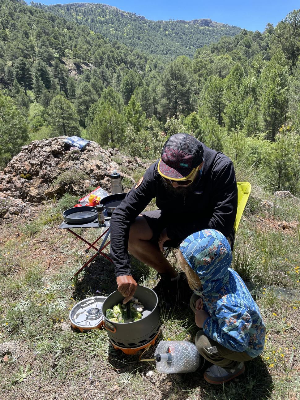 Obed s výhľadom v Sierra de Segura.