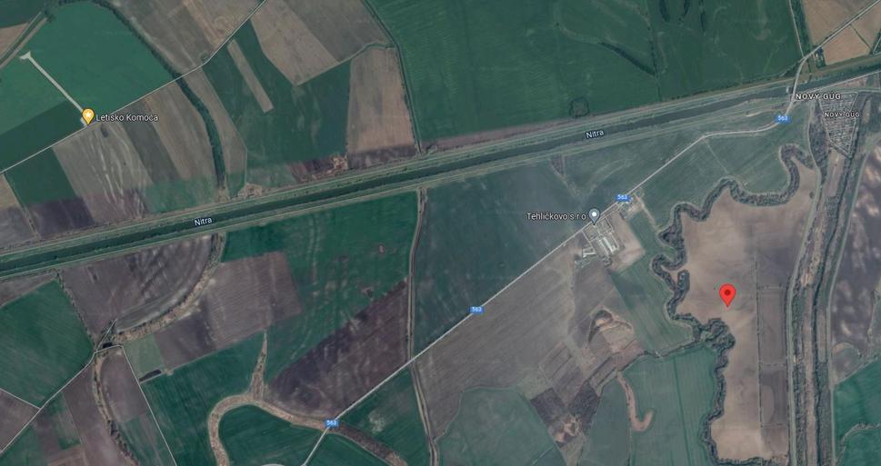 Lietadlo havarovalo 4 kilometre na juhovýchod od Letiska KOMOČA - na kukuričnom poli pri osade Nový Gug.