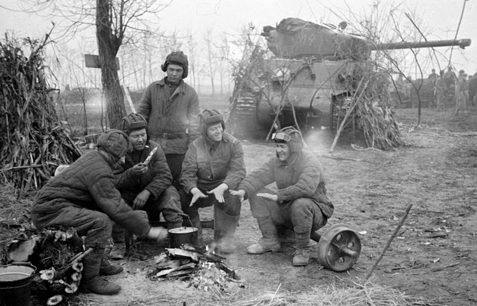 Sovietska posádka amerického Shermana, Baltický front