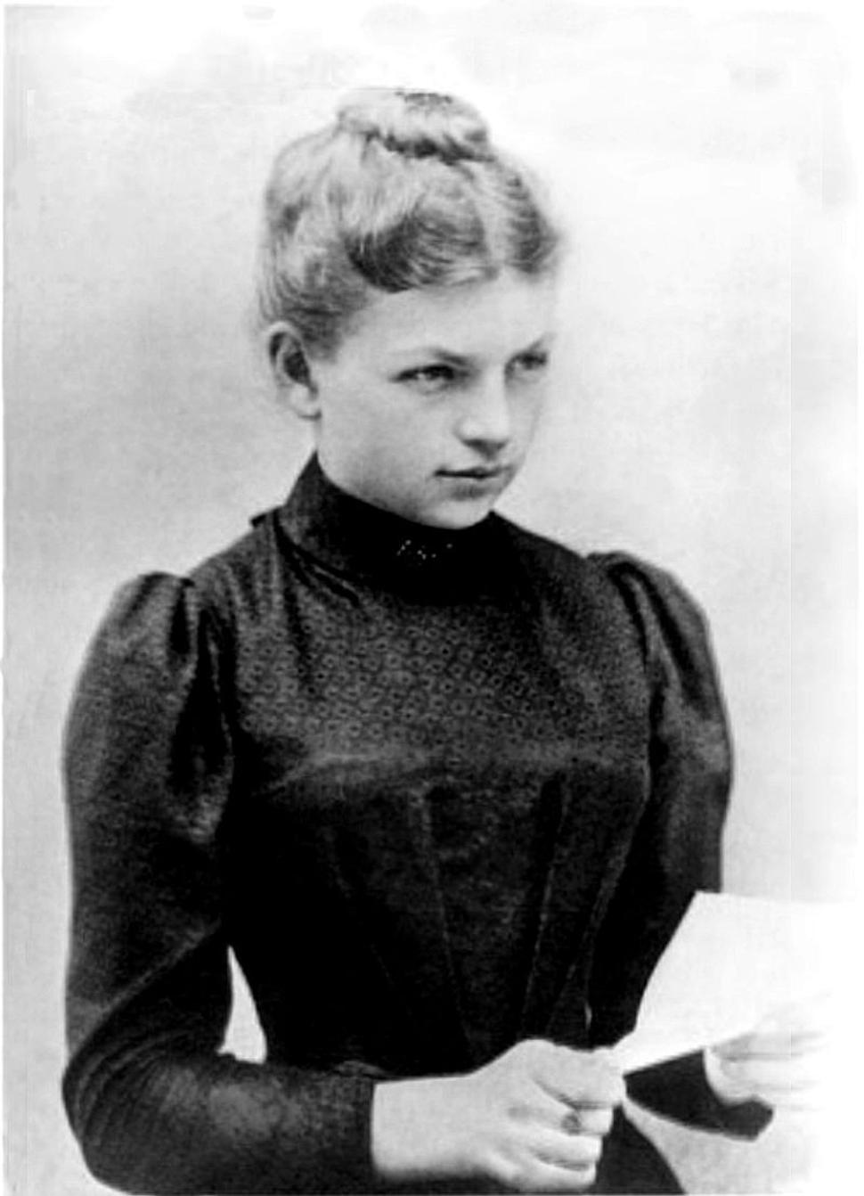 Clara Immerwahrová, žena Fritza Habera. (1890)