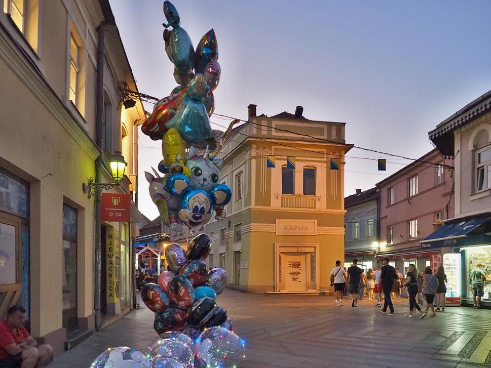 Večerná Tuzla