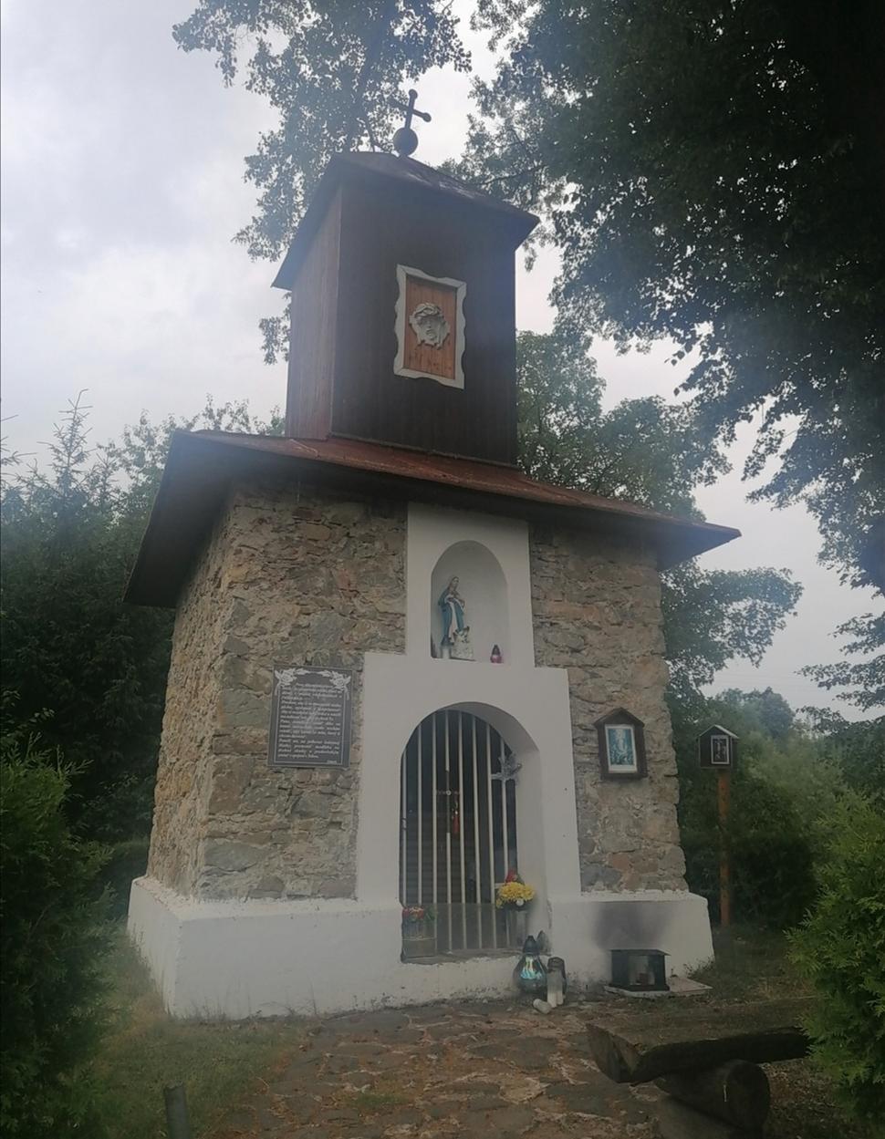Kaplnka na kopci